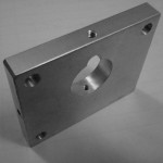 Aluminium plate for the electronics and communications industry - Anodised